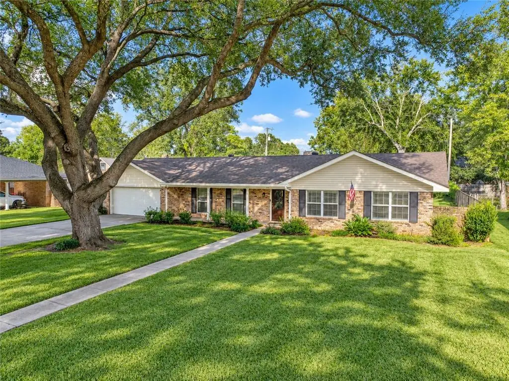 407 Tanglewood Drive, Alexandria, LA 71301 - #1