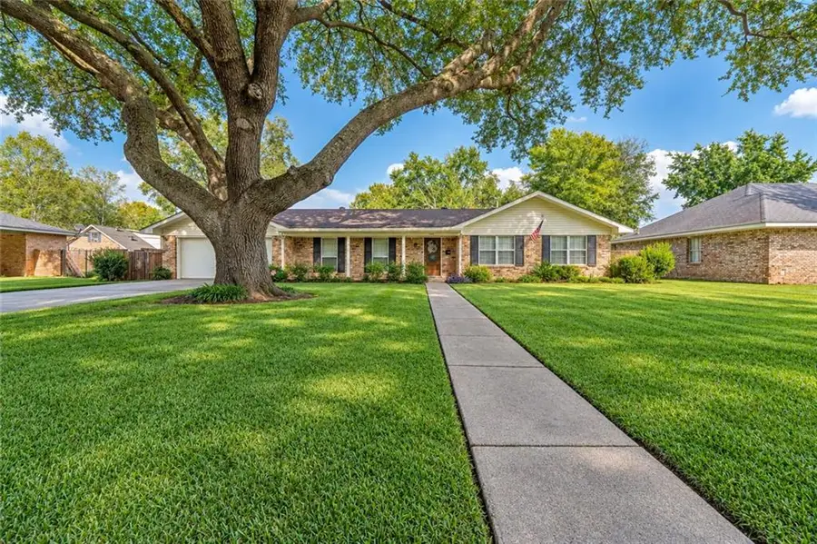 407 Tanglewood Drive, Alexandria, LA 71301 - #3