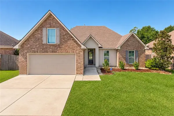 40340 Crestwood Lane, Ponchatoula, LA 70454