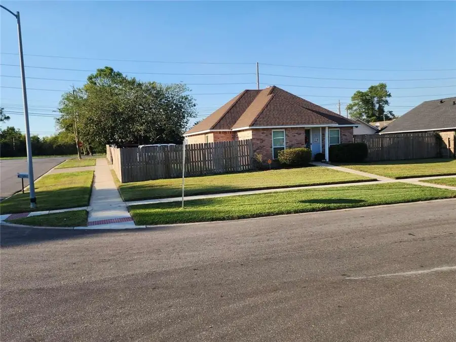 2262 General Jackson Avenue, Baton Rouge, LA 70810 - #2