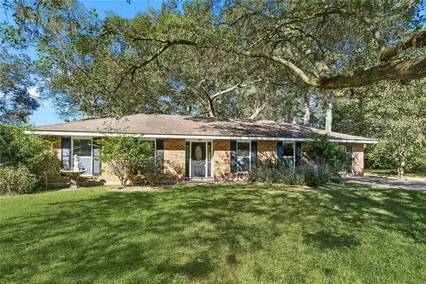24 Hickory Drive, Covington, LA 70433