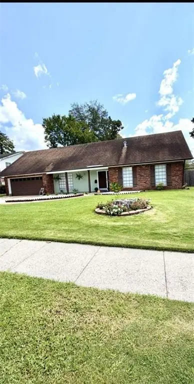 1375 Silverton Drive, Baton Rouge, LA 70815 - #1