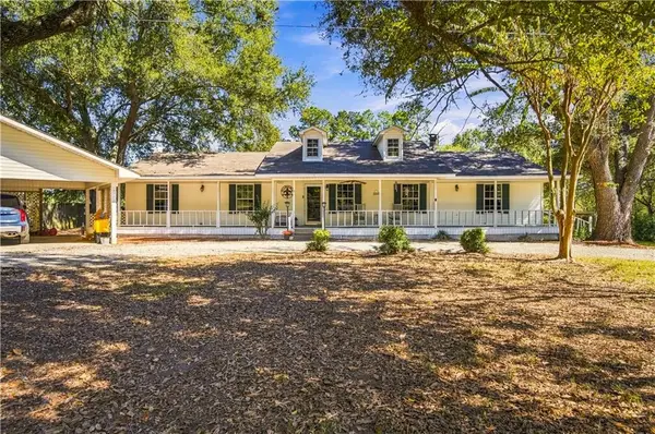 5 Millard Smith Road, Deville, LA 71328