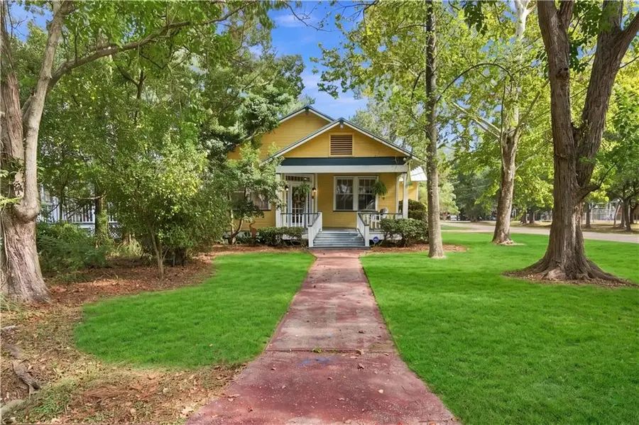 701 Aurora Street, Mandeville, LA 70448 - #2