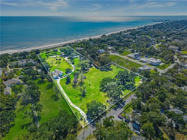 845 E Scenic Drive, Pass Christian, MS 39571