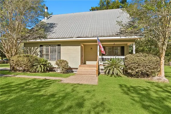 1404 Highway 22 W Highway, Madisonville, LA 70447