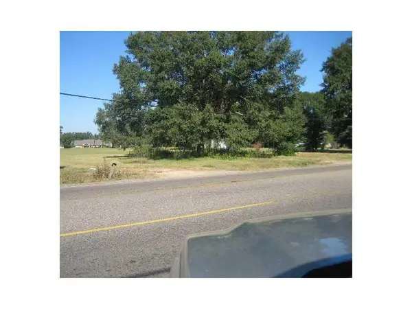 Veterans Avenue, Hammond, LA 70403