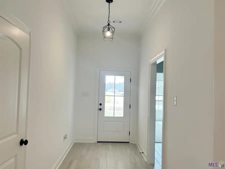 21249 Shadow Bend Drive, Covington, LA 70435 - Image #2