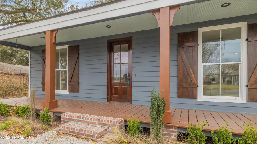 601 Marie Antoinette Street, Lafayette, LA 70506 - #2