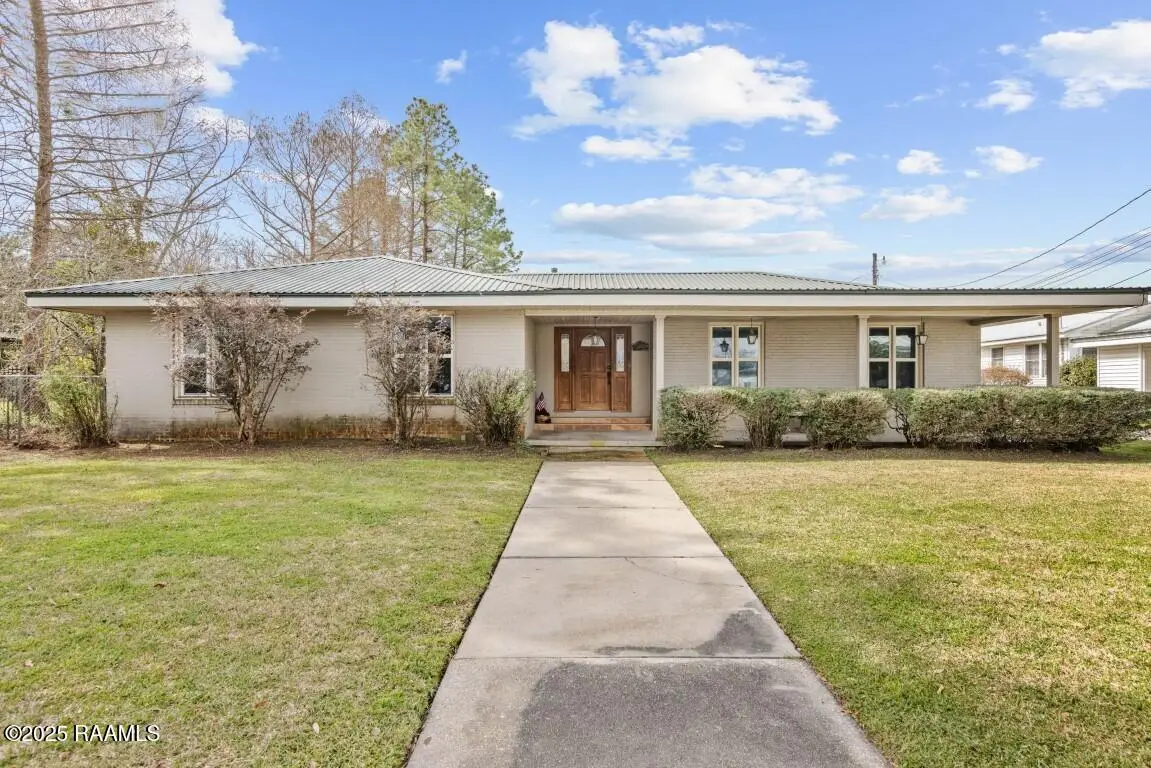 223 W Port Street, Saint Martinville, LA 70582 - #1