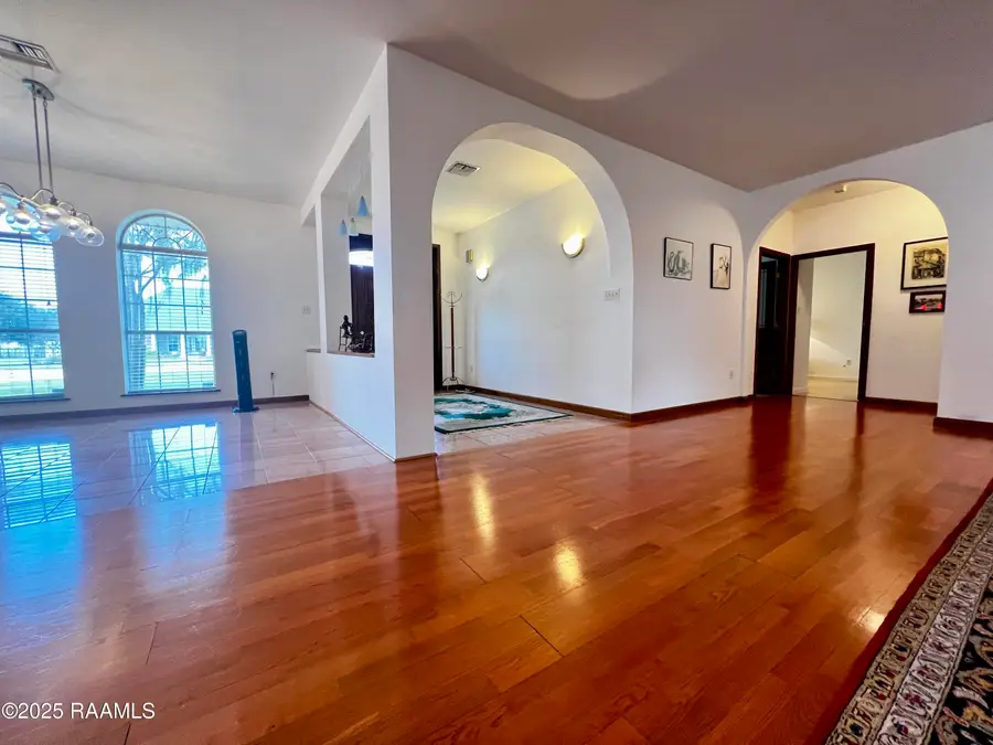 2018 La Belle Villa Road, New Iberia, LA 70563 - #2