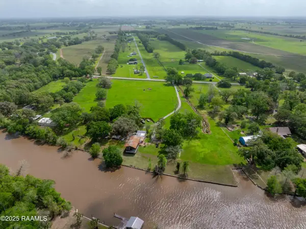 9204 La Hwy 82, Abbeville, LA 70510