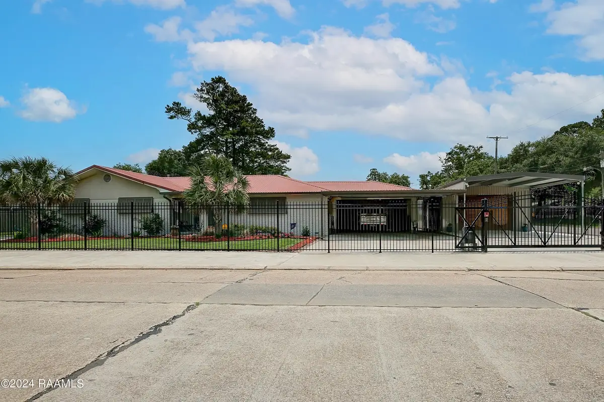 302 East Santa Clara Street, New Iberia, LA 70563 - #1