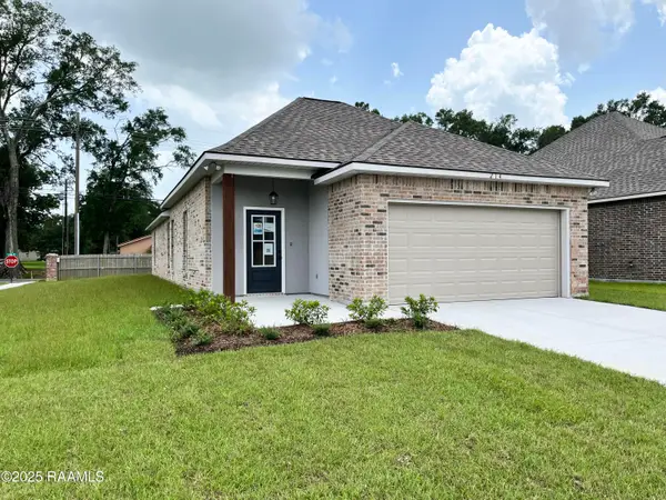 214 Ethereal Street, Youngsville, LA 70592