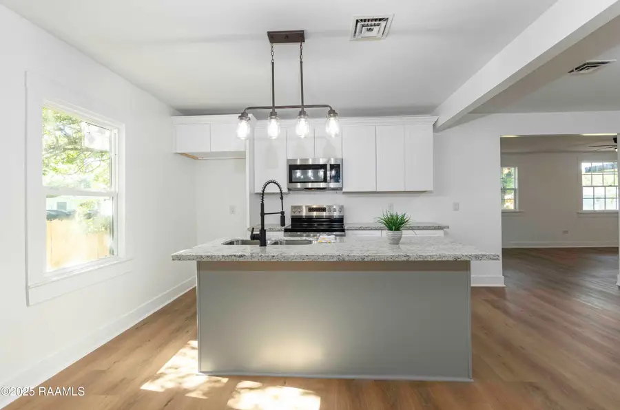 418 Birch Street, New Iberia, LA 70563 - #2