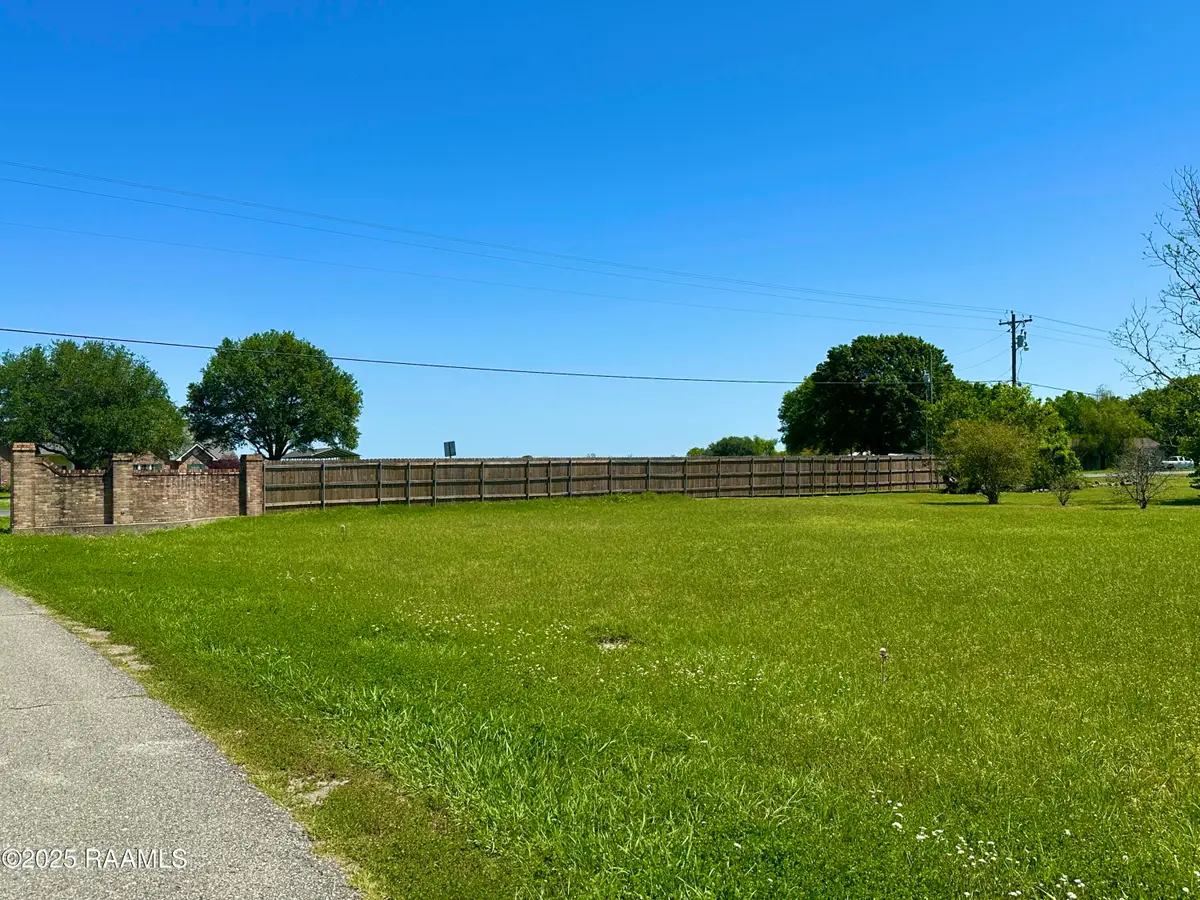 000 Bunker Drive, Saint Martinville, LA 70582 - #1