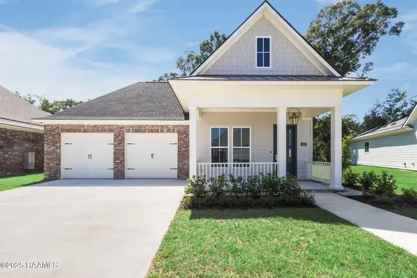 104 Manor House Lane, Lafayette, LA 70507