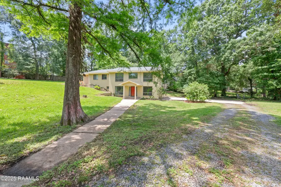 211 Wildwood Drive, Lafayette, LA 70503 - #3