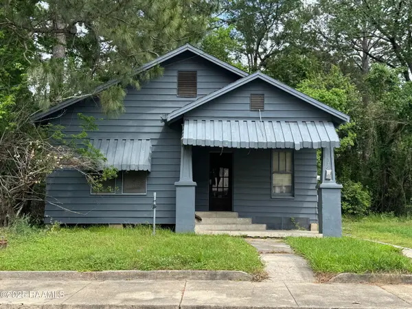 736 N Court Street, Opelousas, LA 70570