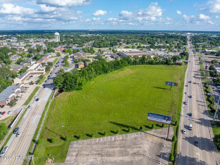 2700 Ambassador Caffery Parkway, Lafayette, LA 70506 - #3