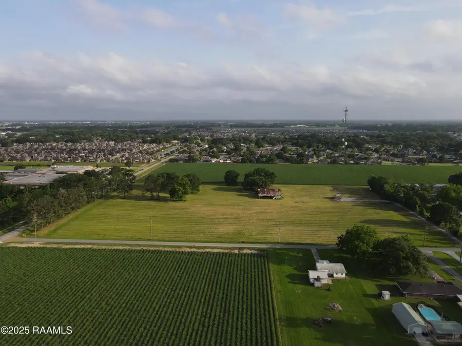 1320 S Morgan Avenue, Broussard, LA 70518 - #3