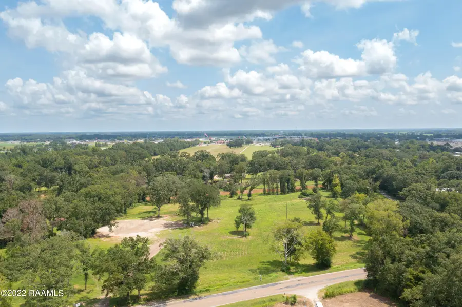 2 Main Highway, Breaux Bridge, LA 70517 - #3