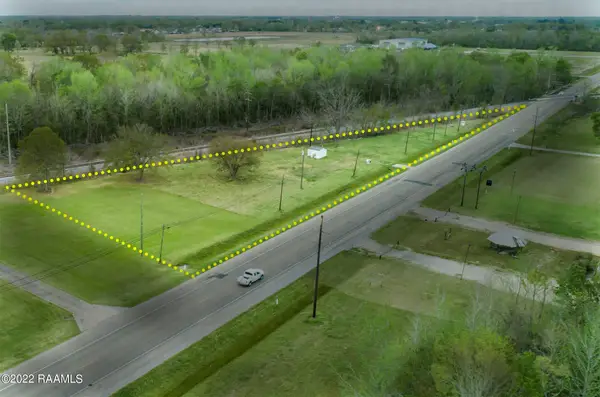 1188 W Mills Avenue, Breaux Bridge, LA 70517