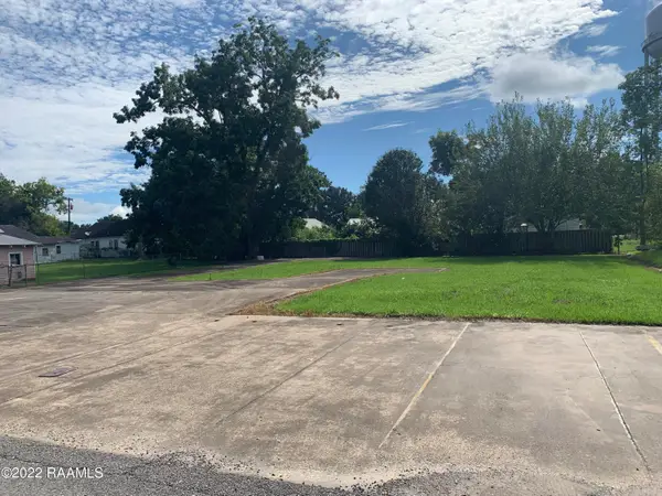 213/2 N Charles Campbell Avenue, Abbeville, LA 70510