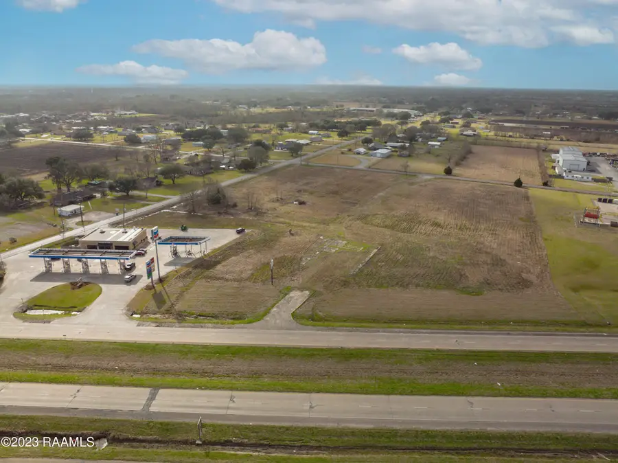 8100 Hwy 90, New Iberia, LA 70560 - #2