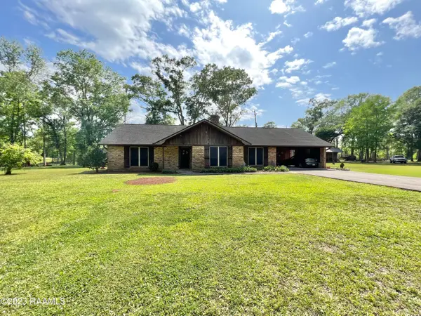 500 Degeyter Road #L, Breaux Bridge, LA 70517