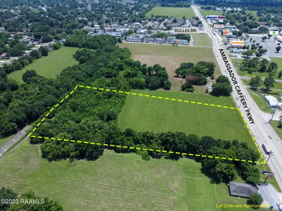 2000 Blk Ambassador Caffery Parkway, Lafayette, LA 70506 - #3