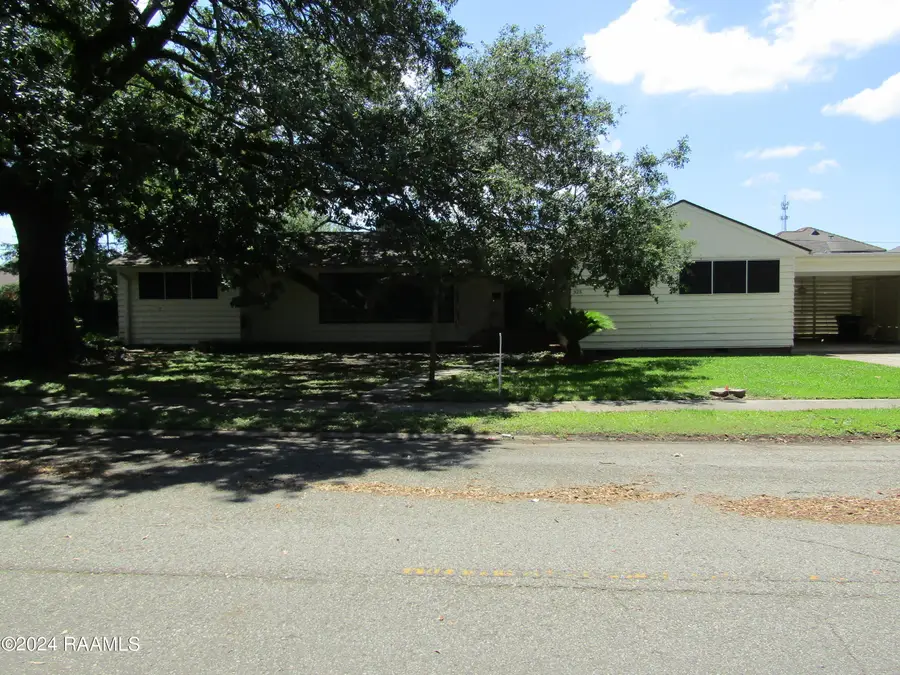 325 Country Club Drive, New Iberia, LA 70563 - #3