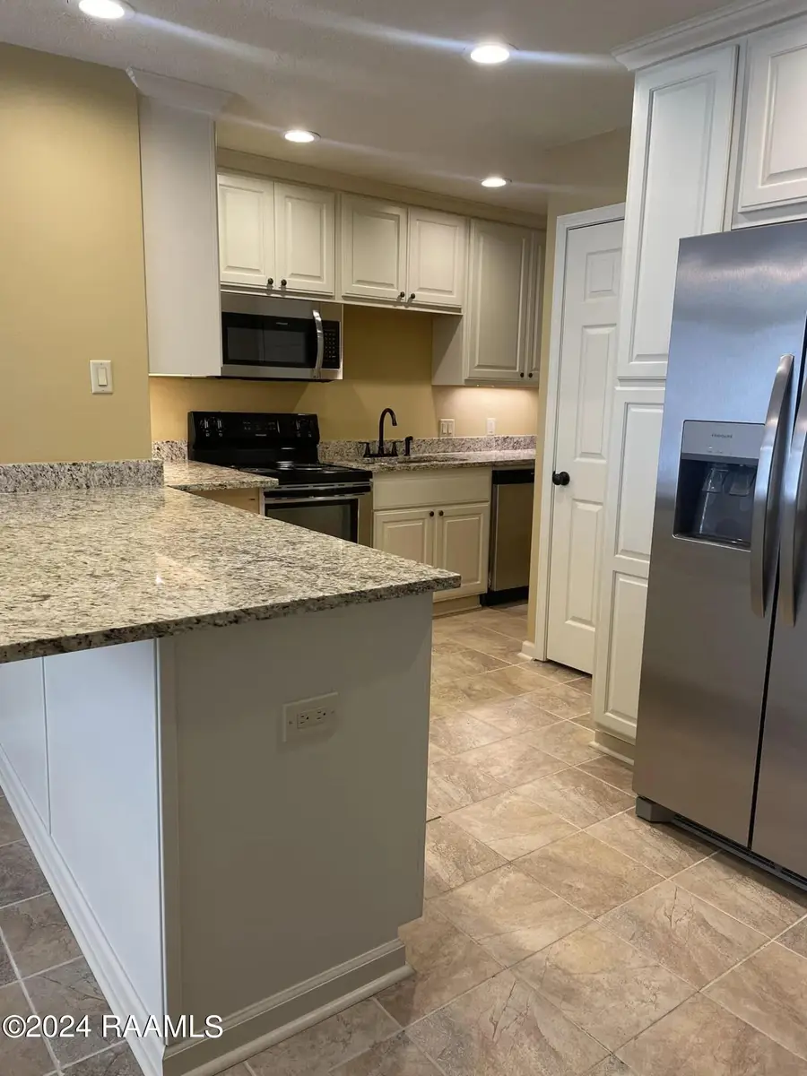 240 Clarence Avenue, Leesville, LA 71446 - #2