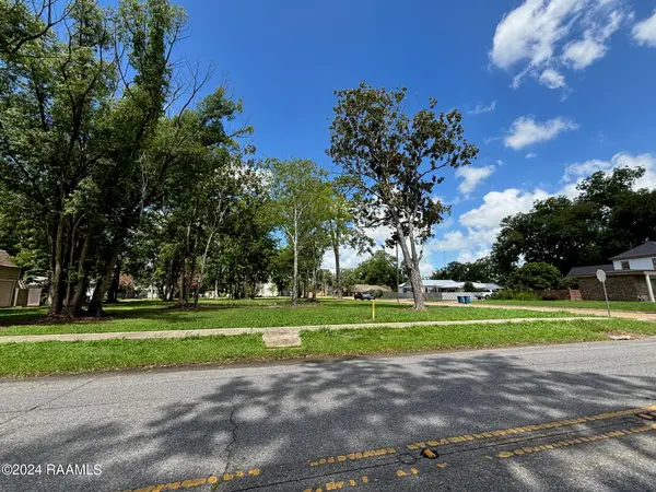 919 N Cutting Avenue, Jennings, LA 70546