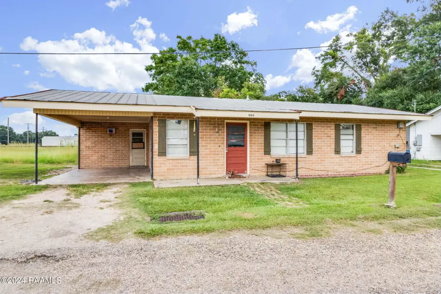 902 Domingue Street, Scott, LA 70583 - #2