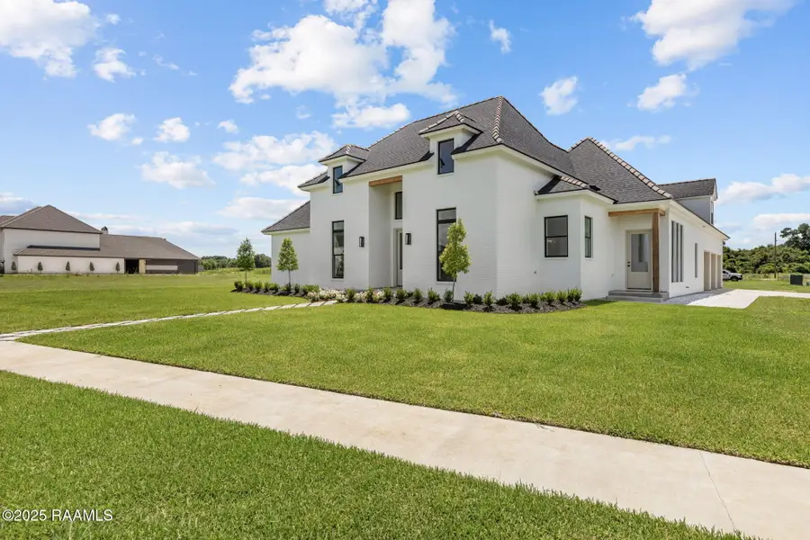 100 Trailing Oaks Drive, Youngsville, LA 70592 - #2
