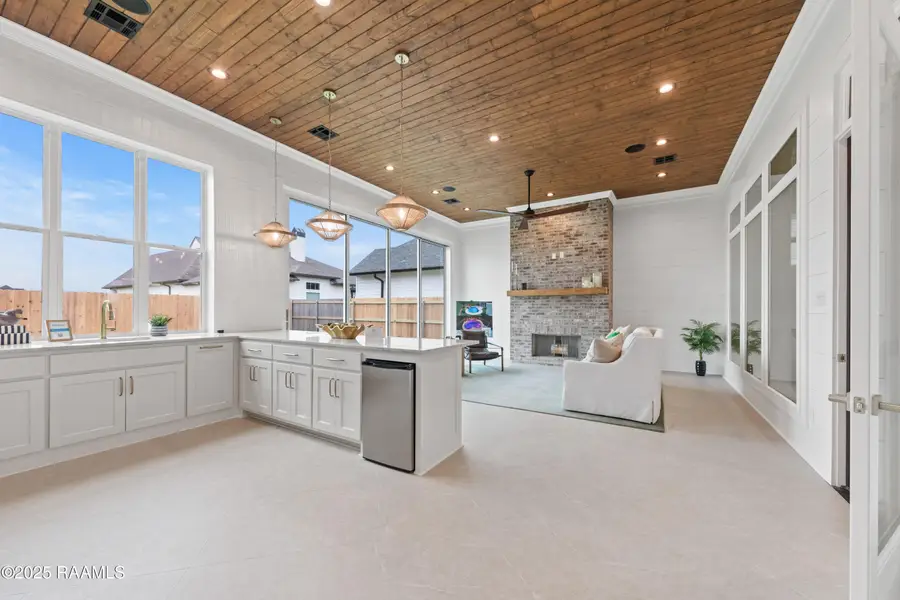 207 Crossbill Drive, Lafayette, LA 70508 - #3