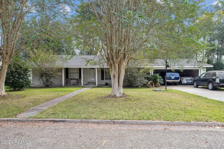 305 Thelma Drive, Lafayette, LA 70506 - #2