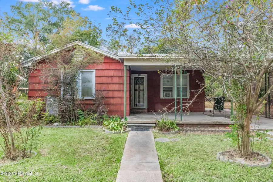 106 Sylvia Street, Lafayette, LA 70506 - #2