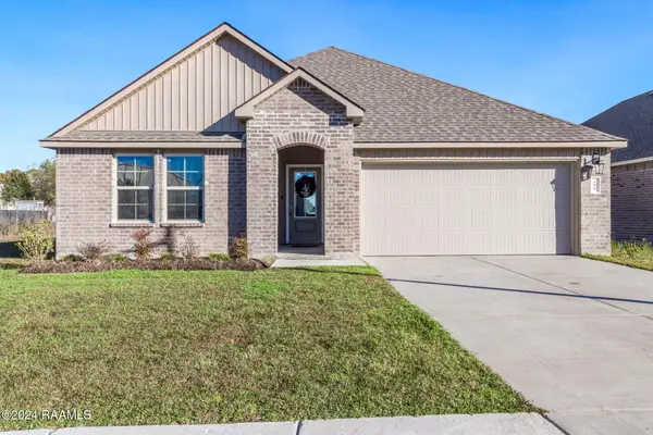 108 Chesson Hill Drive, Broussard, LA 70518