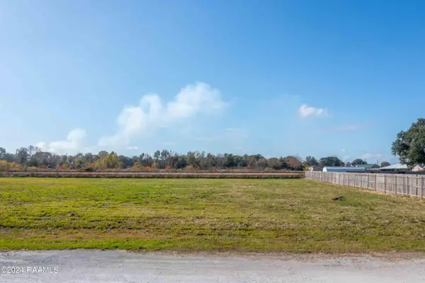3504 J O Private Road, Maurice, LA 70555