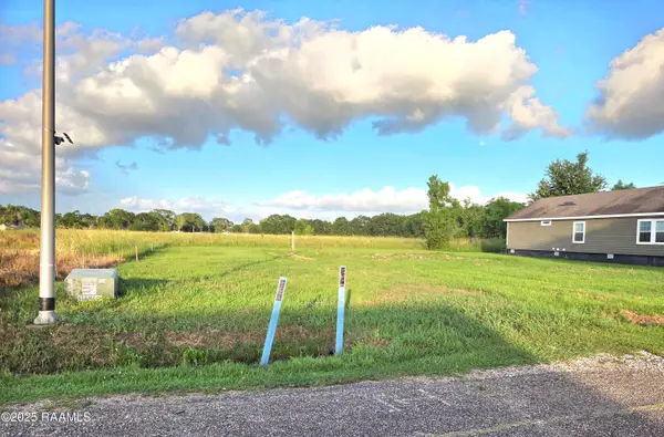 301 Sapphier Drive, Lafayette, LA 70506