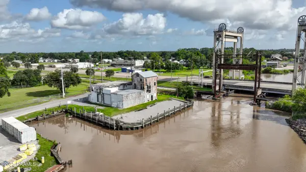 218 N Richard Street, Delcambre, LA 70528