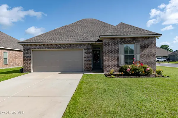 100 Rose Of Sharon Lane, Lafayette, LA 70508