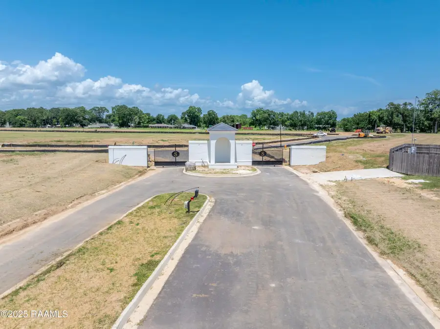 202 Glass House Street, Broussard, LA 70518 - #3