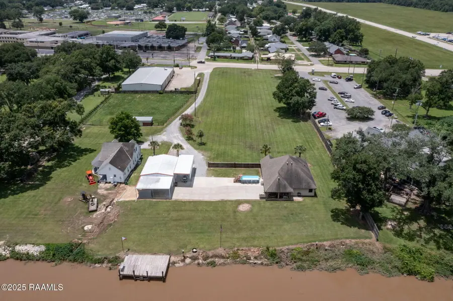 512 Park Avenue, Abbeville, LA 70510 - #2