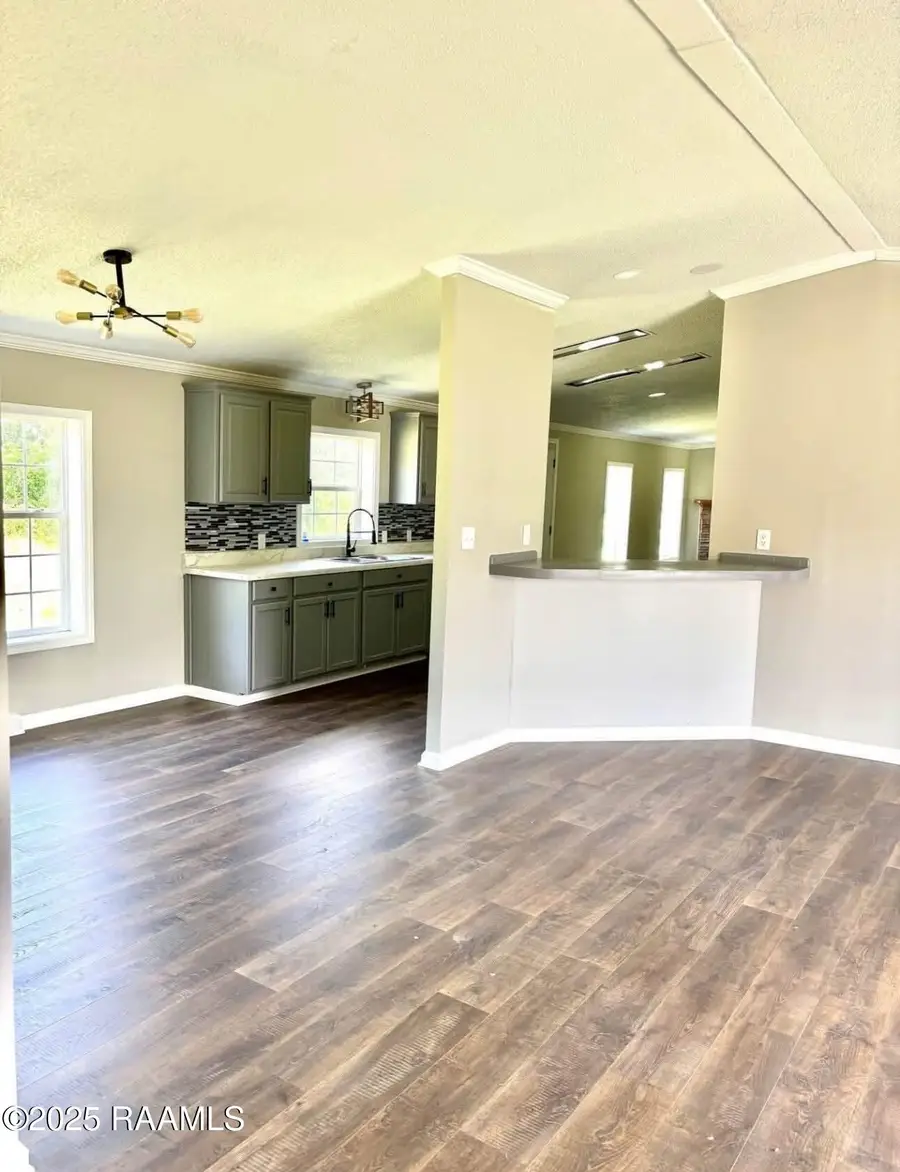 1075 Poydras Place, Breaux Bridge, LA 70517 - #3