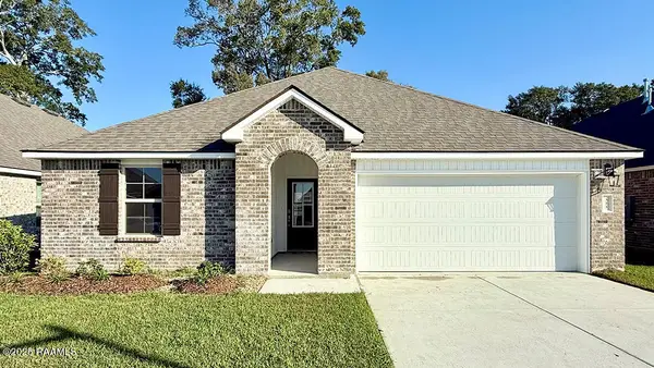 323 White Pine Drive, Lafayette, LA 70501