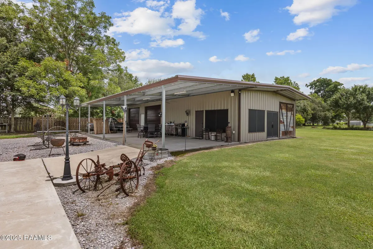 1054 Preston Broussard Road, Arnaudville, LA 70512 - #1