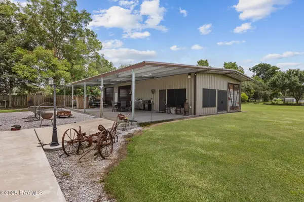 1054 Preston Broussard Road, Arnaudville, LA 70512